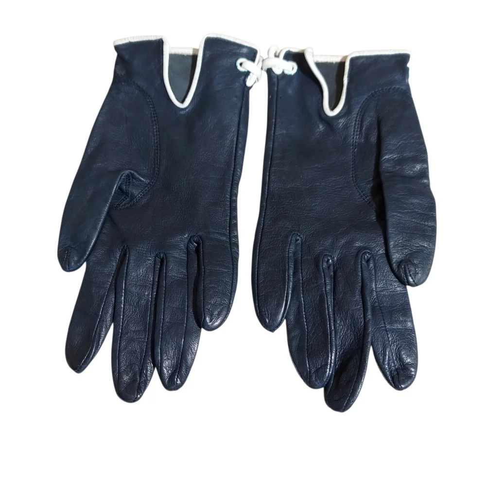 Vintage 50s 60s Navy Blue Leather Driving Gloves White Trim Mod Chic